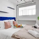 Thebluestay 100 - Cozy Apartment - Le Marais